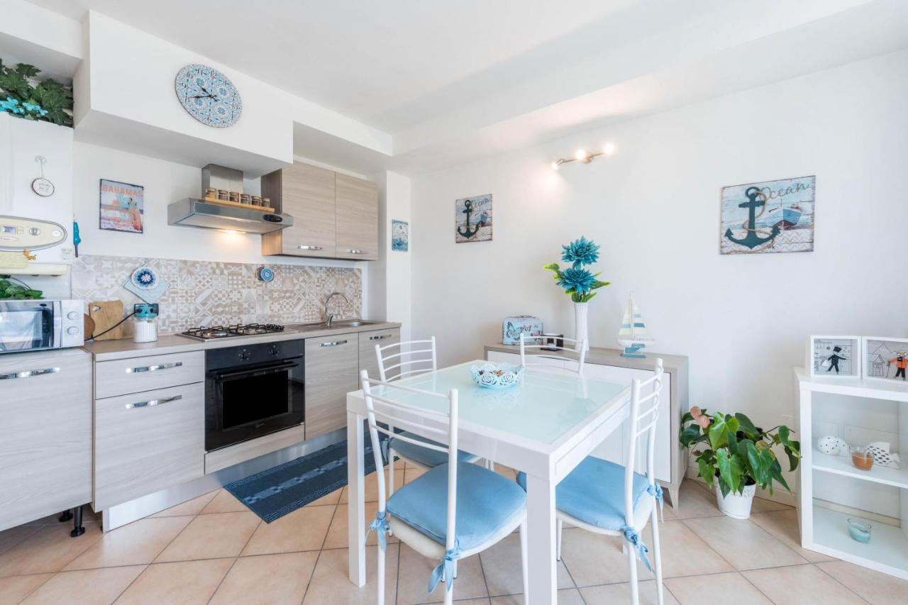 Luxury Apartment With Swimming Pool Lonato Extérieur photo