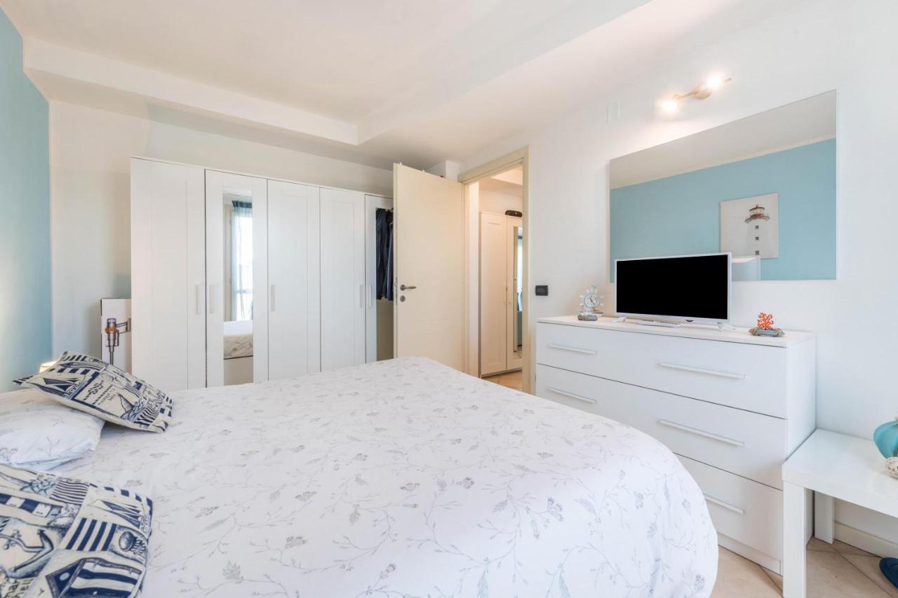 Luxury Apartment With Swimming Pool Lonato Extérieur photo